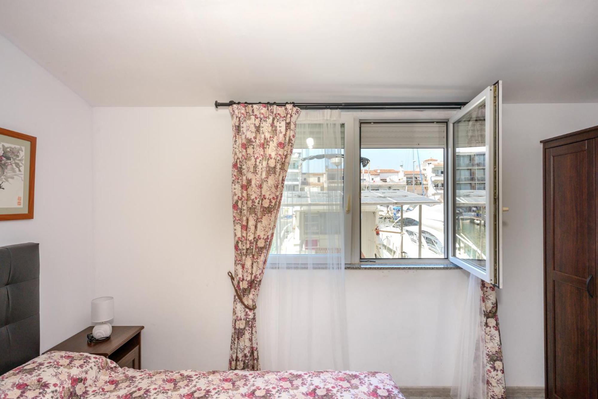 Port 27 Apartamento Ampuriabrava